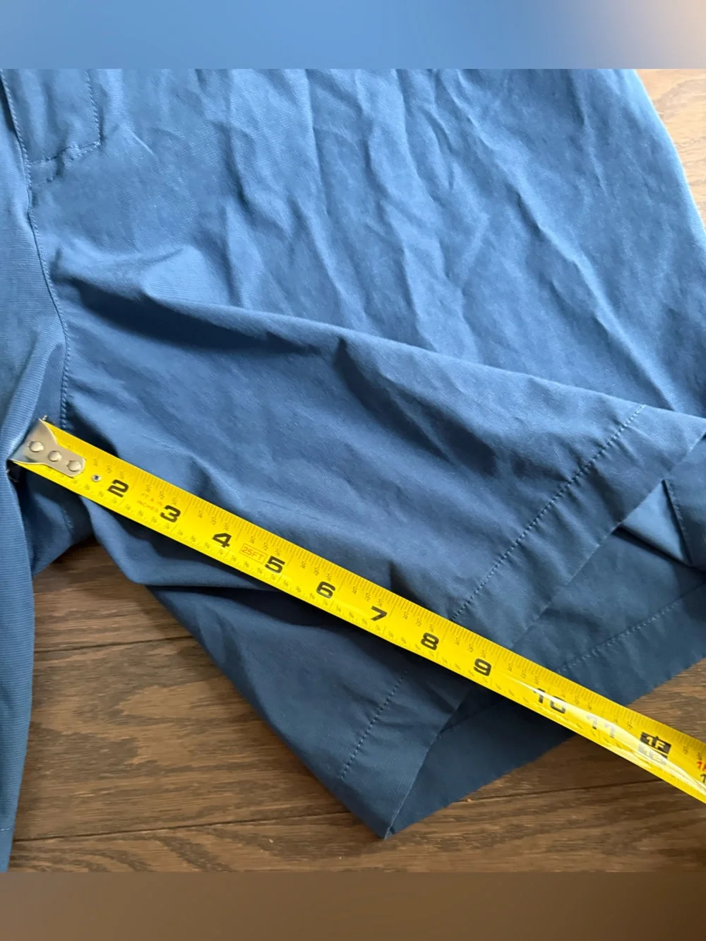 Banana Republic Men's shorts size 40 blue comfort athletic